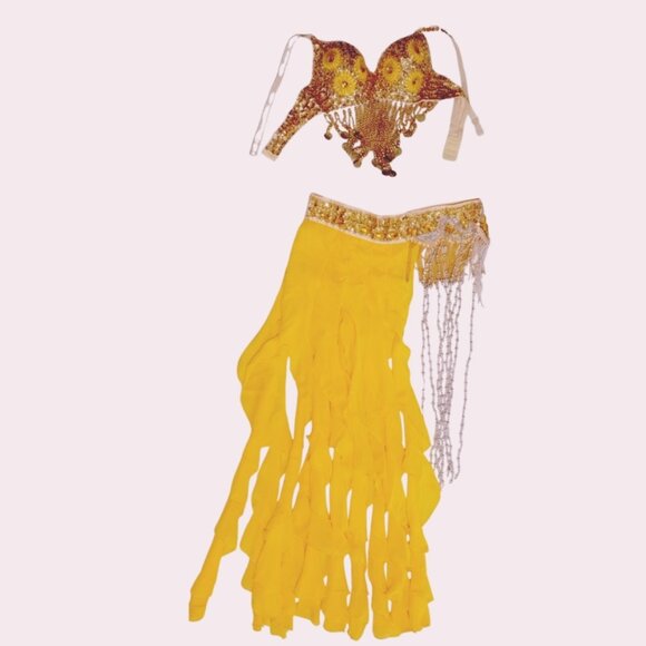 Yellow belly dancing outfit - Picture 3 of 16